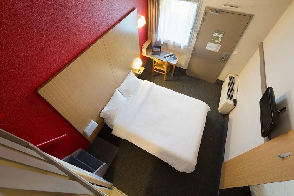 B&B Hôtel Béziers Buitenkant foto